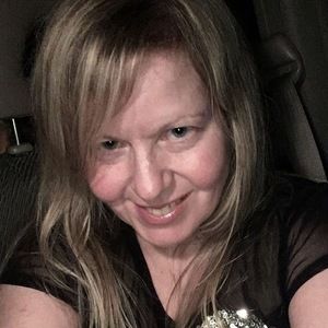 Meet your Posher, Nikki